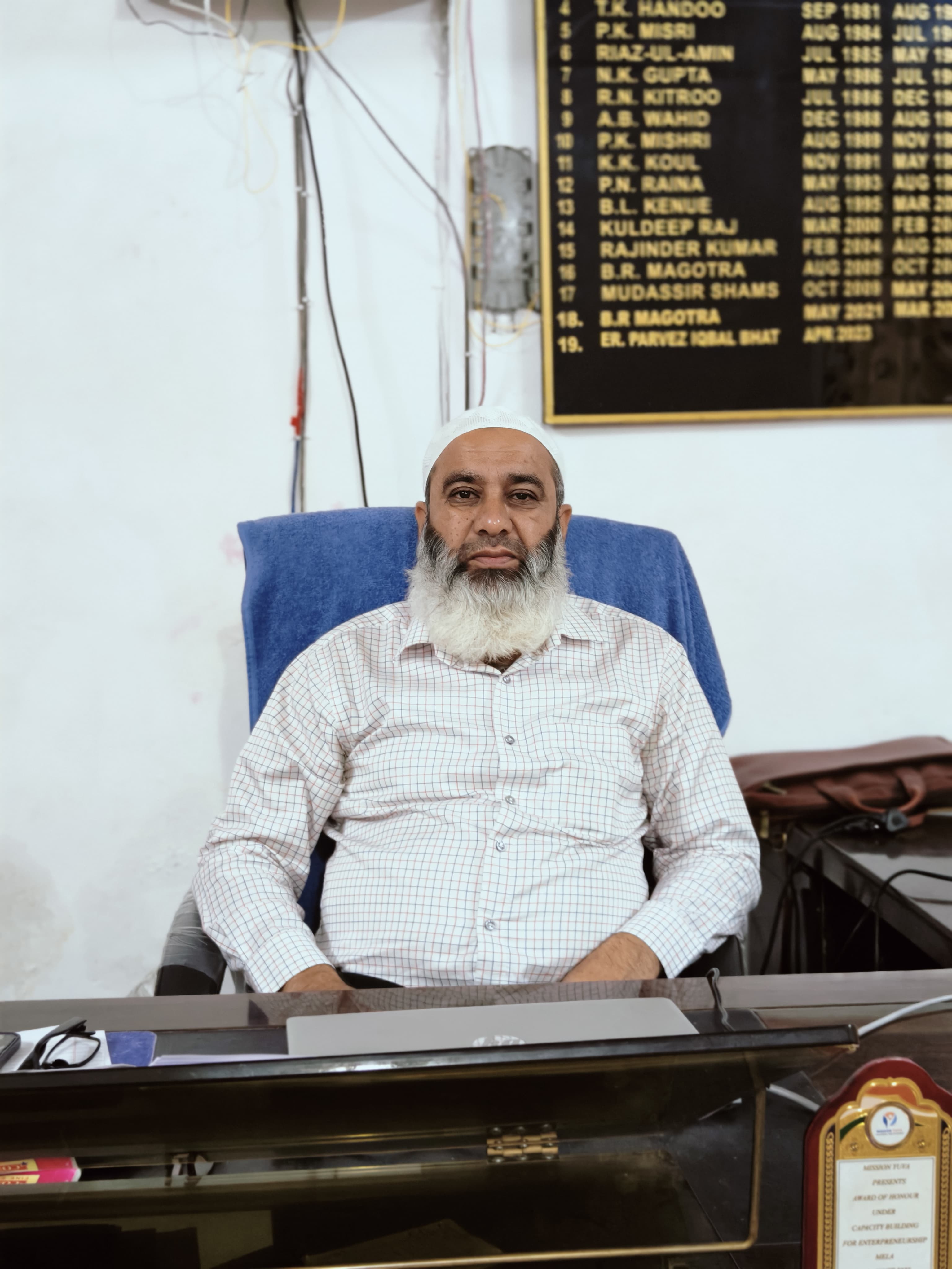 ER.PARVEZ IQBAL
